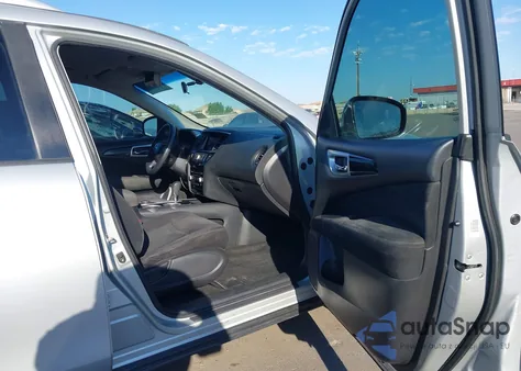 2016 Nissan Pathfinder Platinum/S/Sl/Sv из США, поврежденный, VIN 5N1AR2MM2GC638631